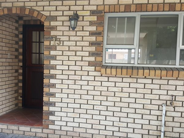 2 Bedroom Duplex 2 Bedroom Duplex