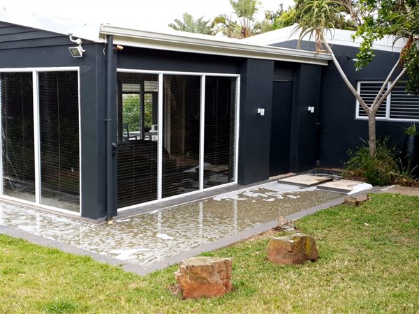 3 Bed House in Bazley Beach