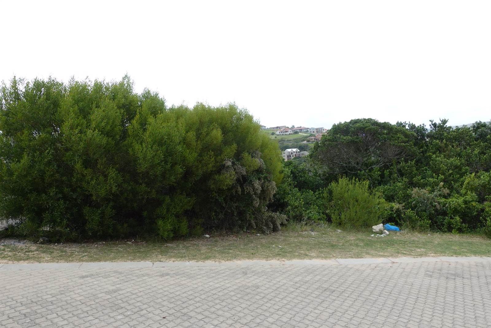 866 m² Land available in Great Brak River photo number 3