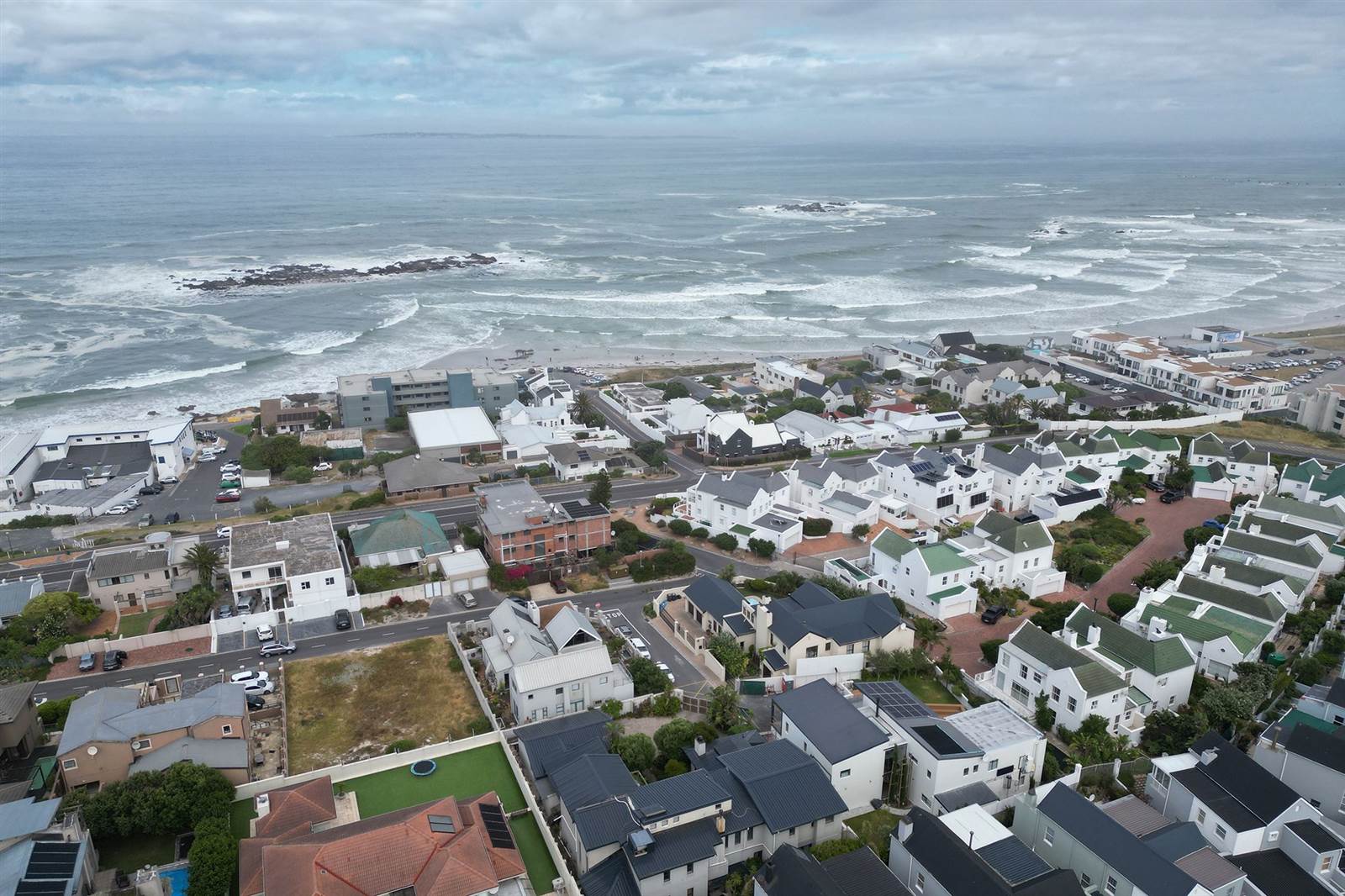 627 m² Land available in Bloubergstrand photo number 30