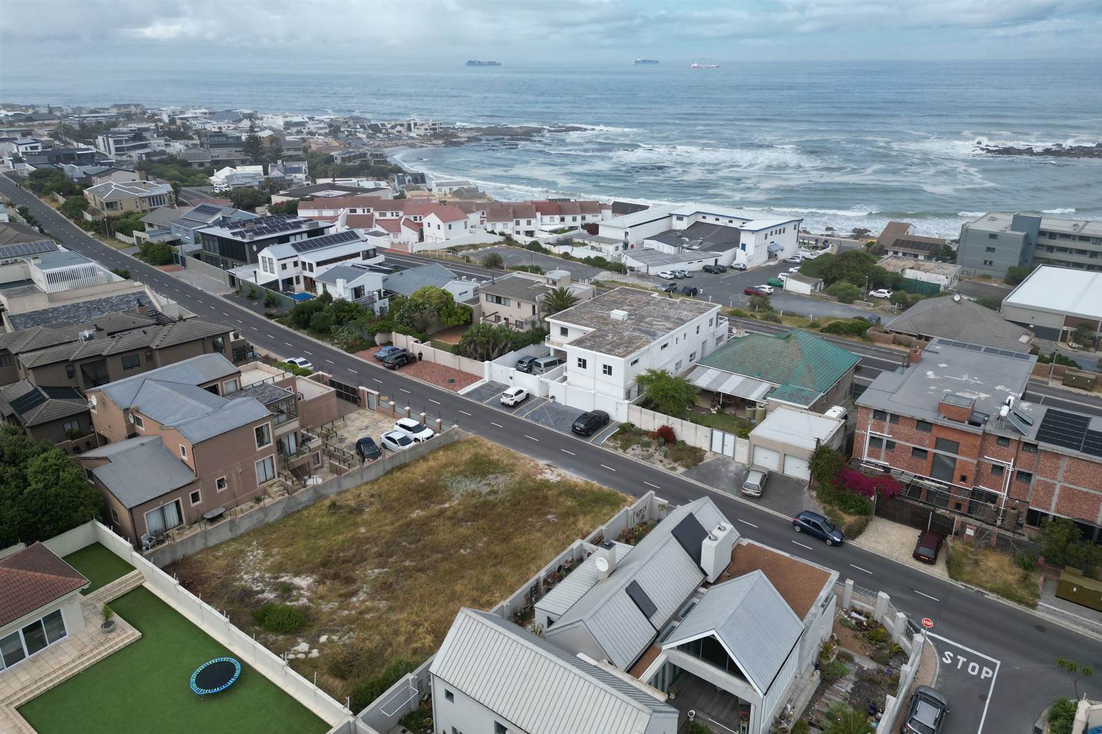 627 m² Land available in Bloubergstrand photo number 3