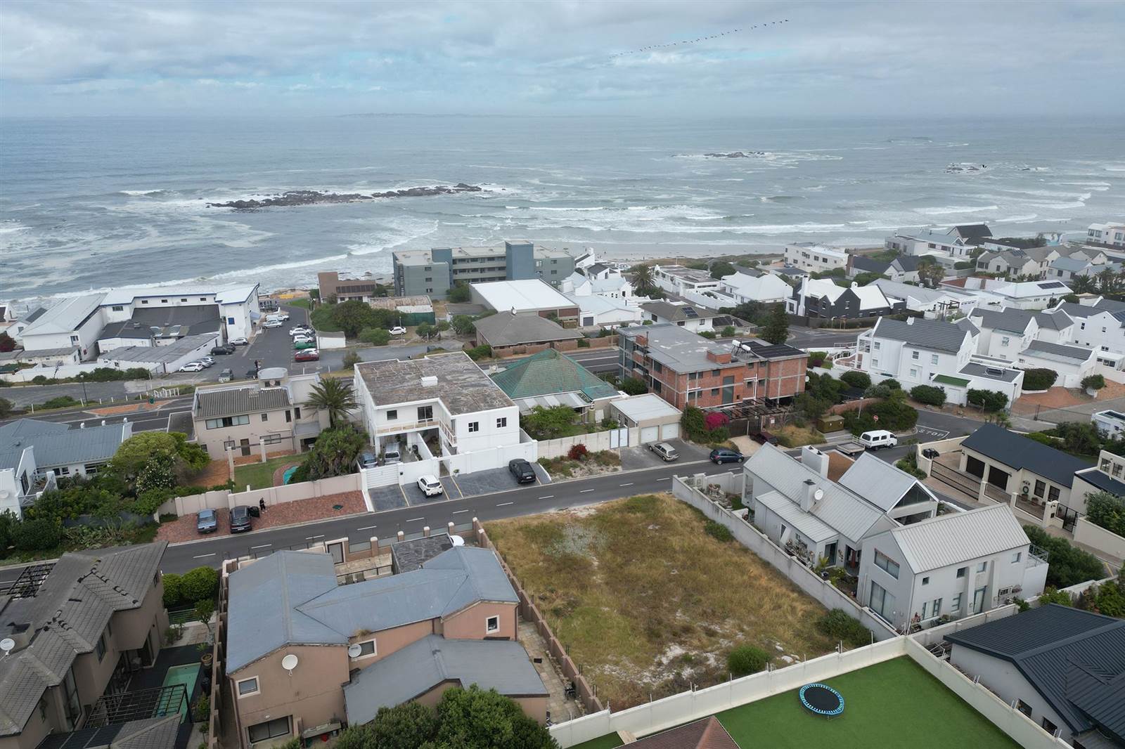 627 m² Land available in Bloubergstrand photo number 15