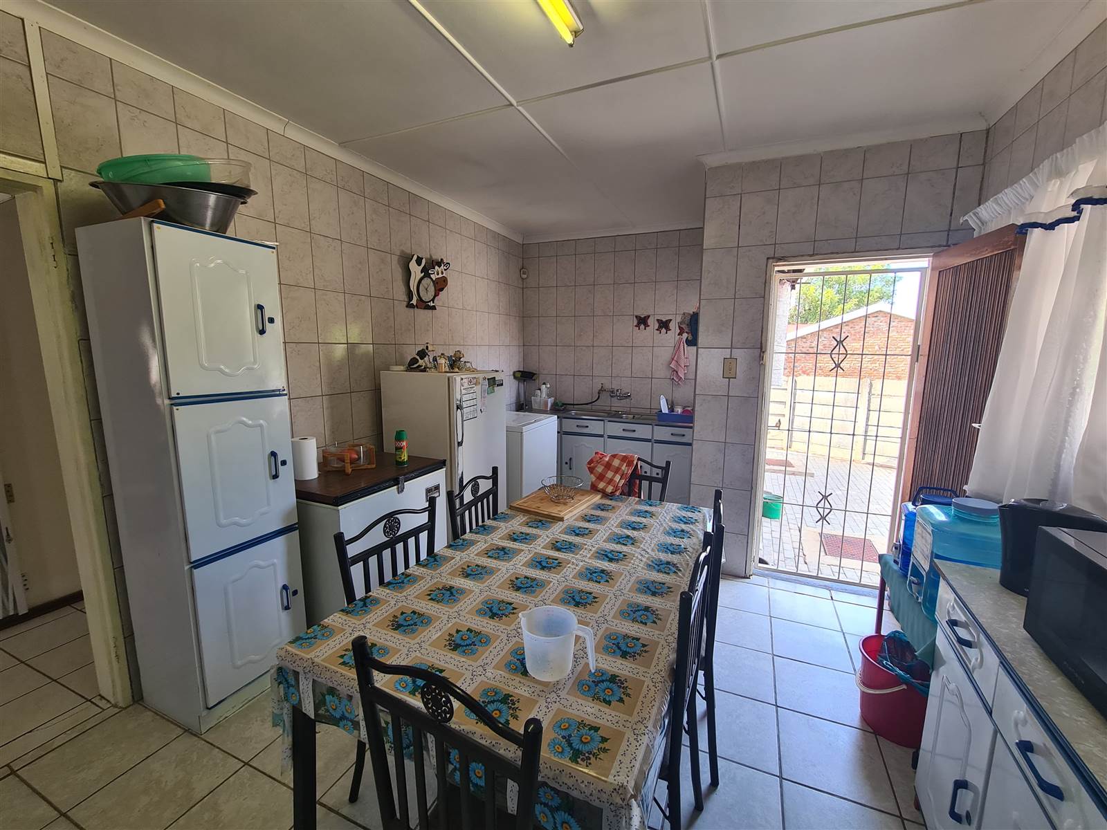 3 Bed House in Uitsig photo number 10