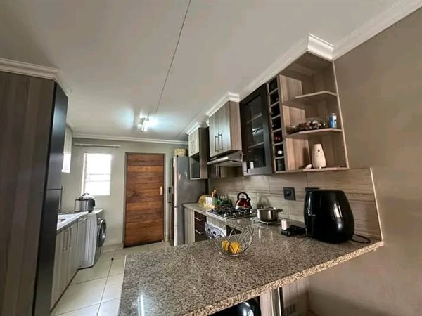 2 Bed Apartment