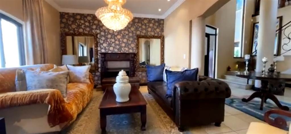 5 Bed House in Umhlanga Rocks photo number 18