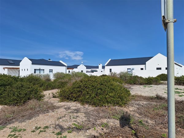 500 m² Land available in Velddrif