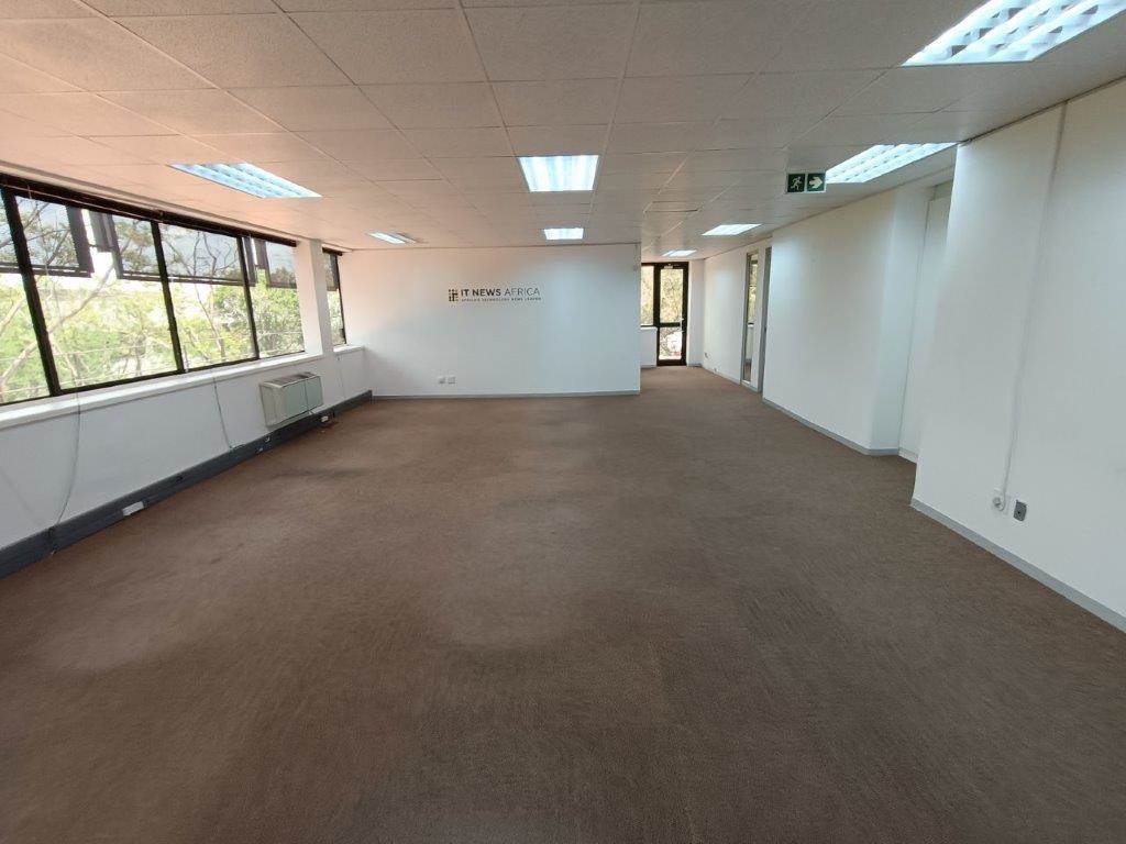 296  m² Commercial space in Woodmead photo number 12
