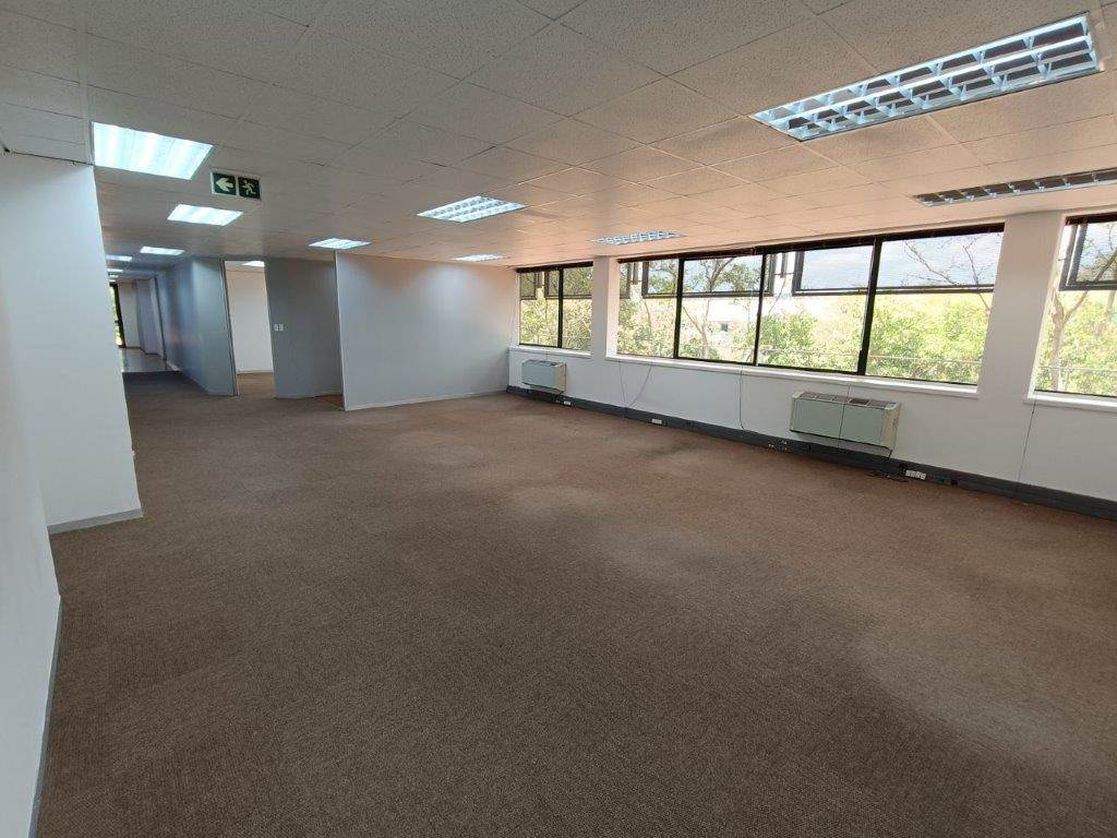 296  m² Commercial space in Woodmead photo number 15