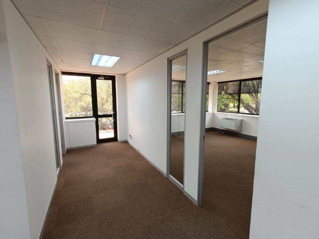 296  m² Commercial space in Woodmead photo number 13