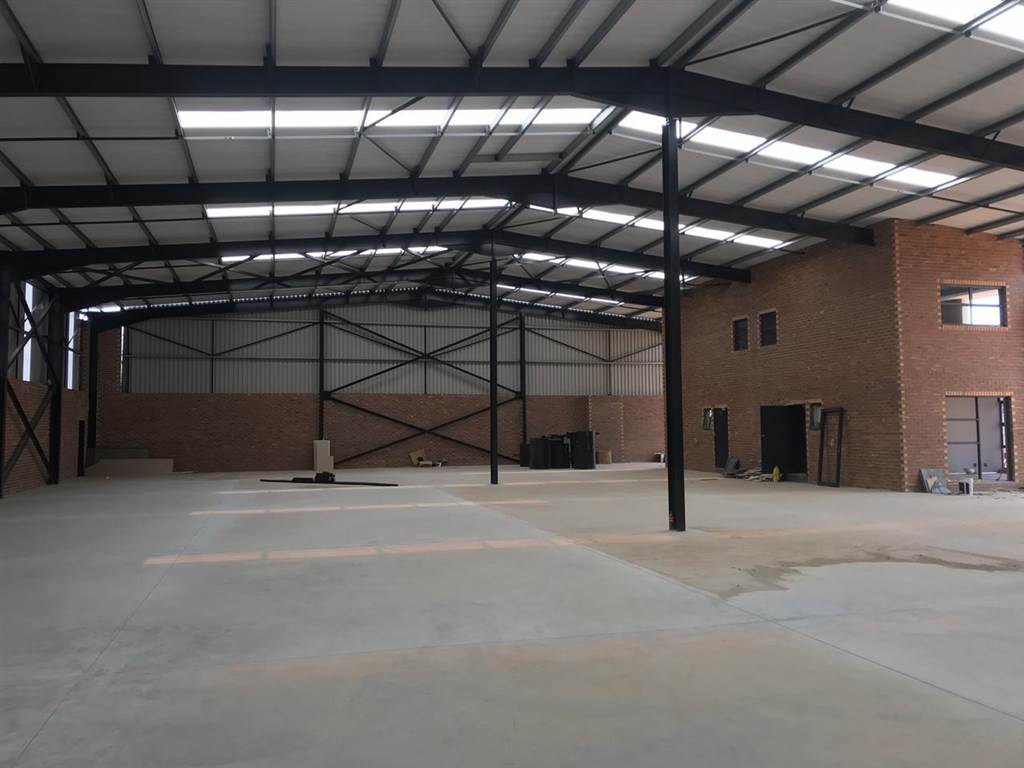 340  m² Industrial space in Clayville photo number 4