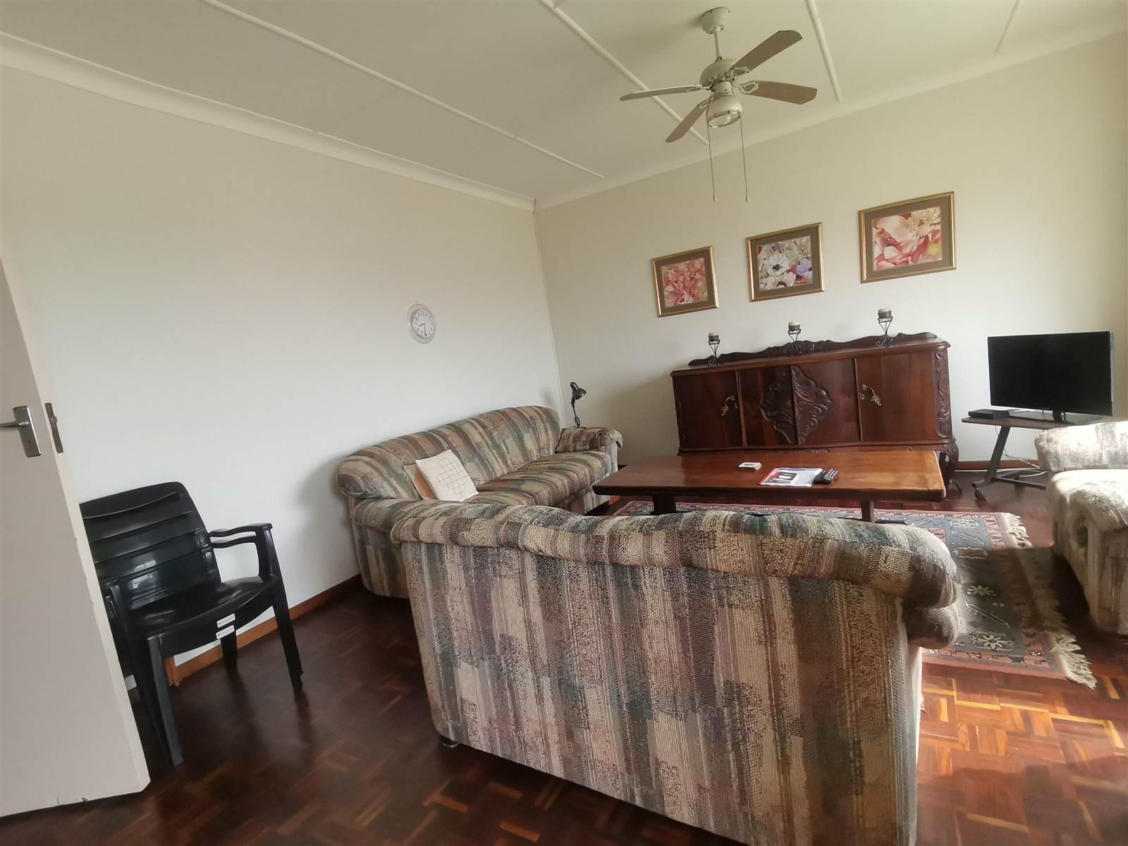 2 Bed Apartment in Shelly Beach photo number 6