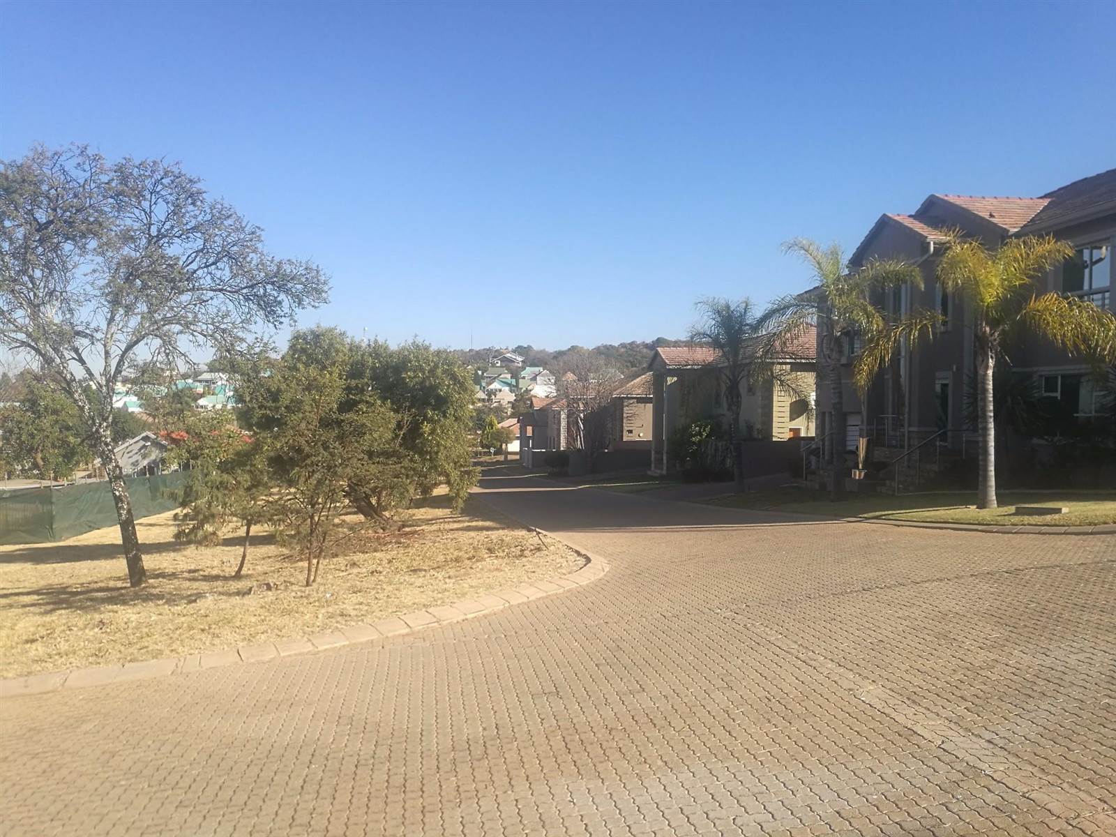 810 m² Land available in Wilkoppies photo number 10