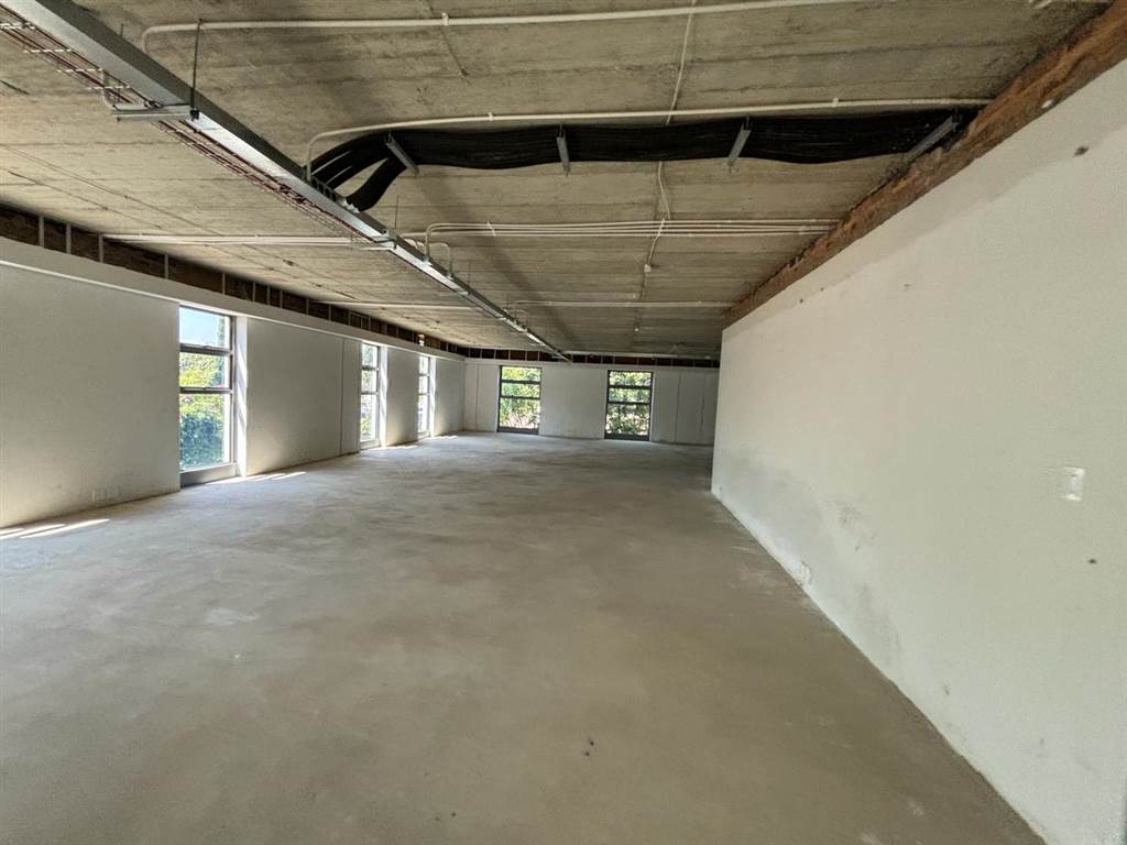 656  m² Commercial space in Rosebank photo number 18