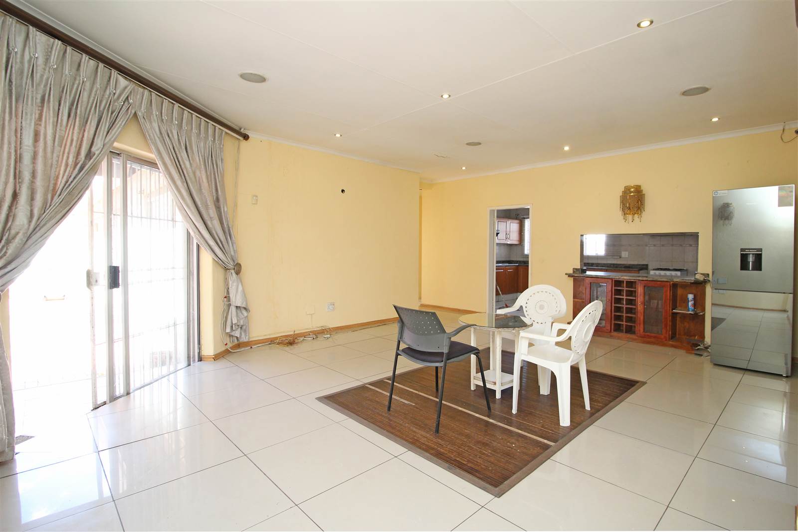 4 Bed House in Bryanston photo number 11