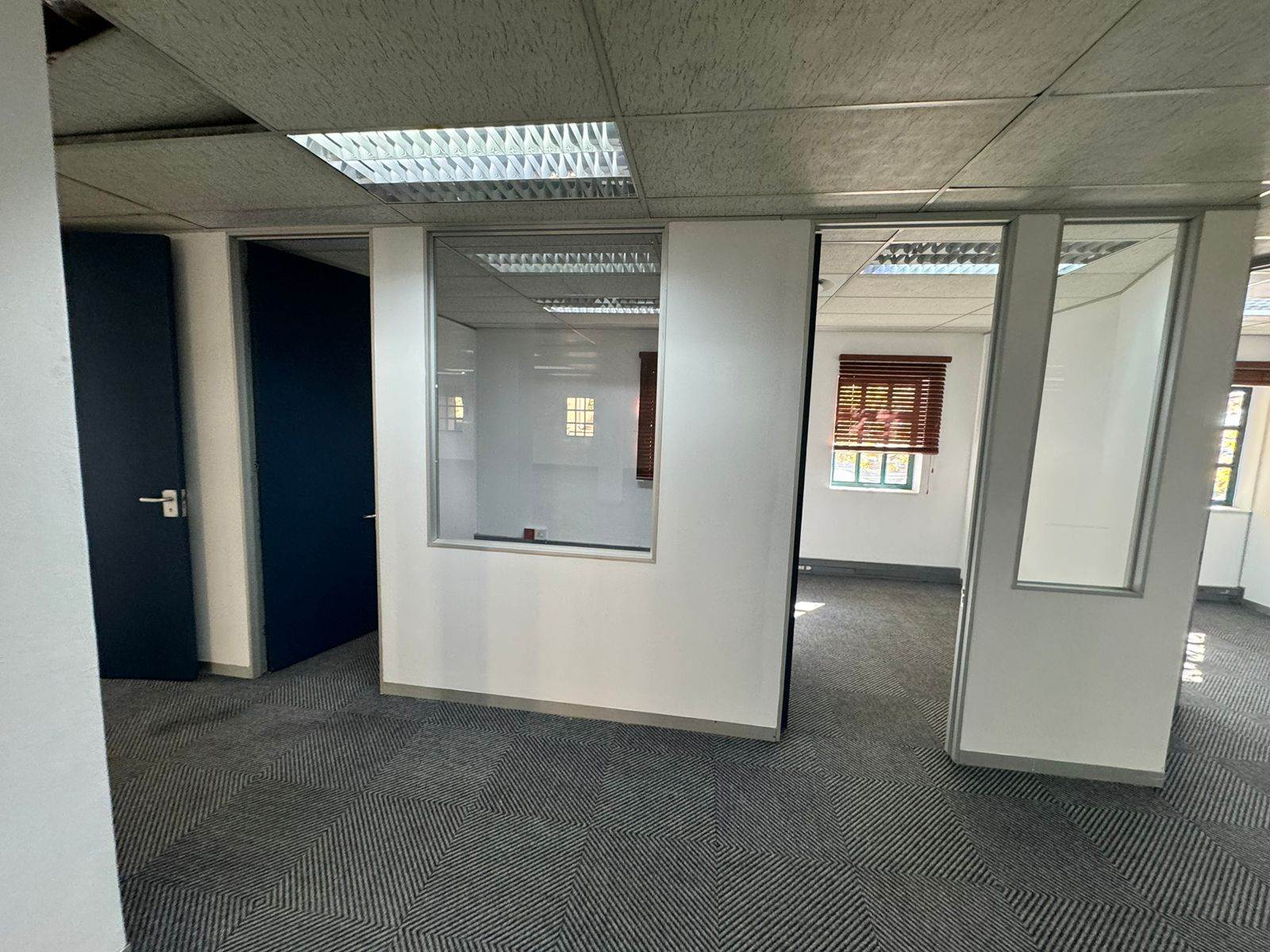 606  m² Commercial space in Sunninghill photo number 20