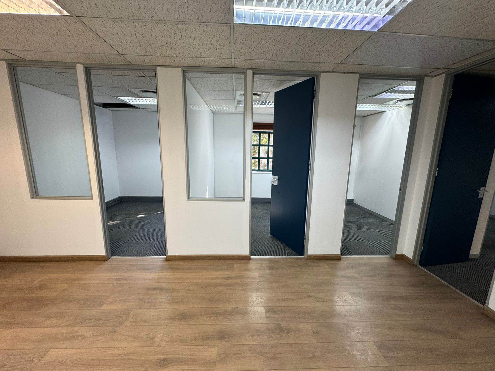 606  m² Commercial space in Sunninghill photo number 22