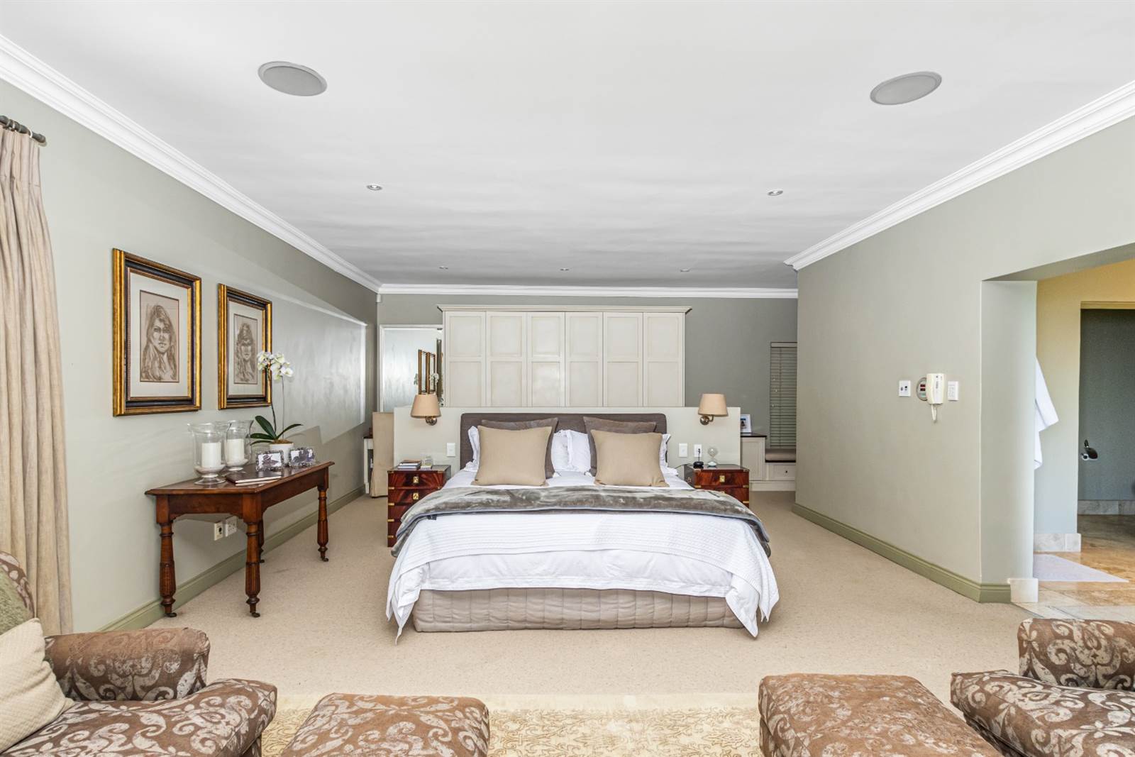 4 Bed House in Linksfield Ridge photo number 4