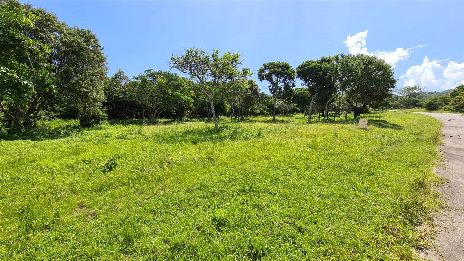 809 m² Land available in Cintsa photo number 1