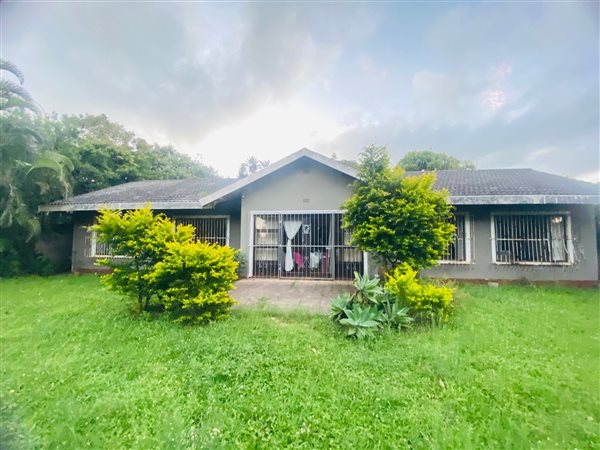 3 Bedroom House 3 Bedroom House
