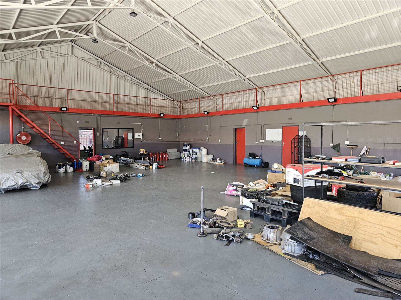 450  m² Industrial space in Alrode photo number 1
