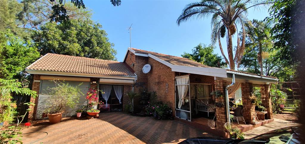 3 Bed House in Mookgophong (Naboomspruit) photo number 1