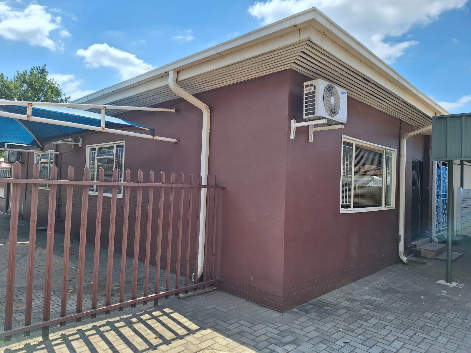3 Bed House in Rustenburg Central photo number 12