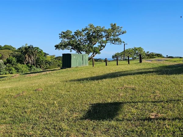905 m² Land