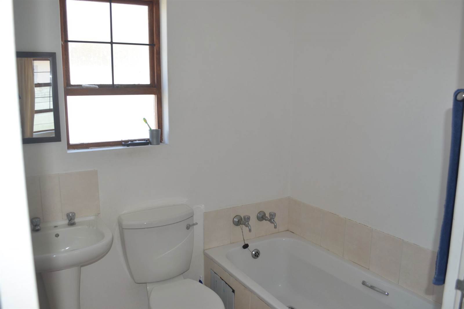 3 Bed House in Parsons Vlei photo number 11