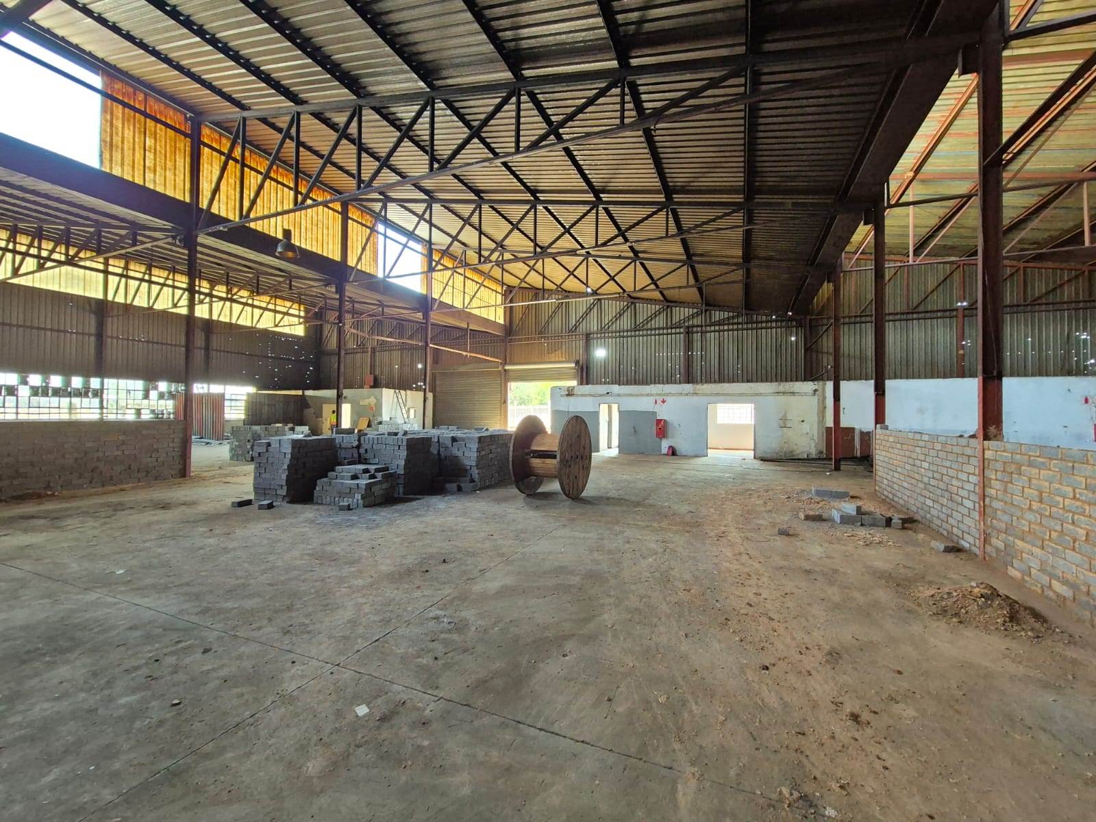 570  m² Industrial space in Wadeville photo number 3