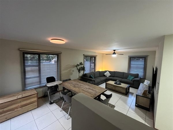 3 Bedroom Townhouse 3 Bedroom Townhouse