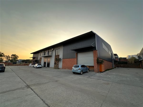 1378  m² Industrial space