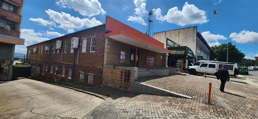 985  m² Commercial space in Nelspruit Central photo number 1