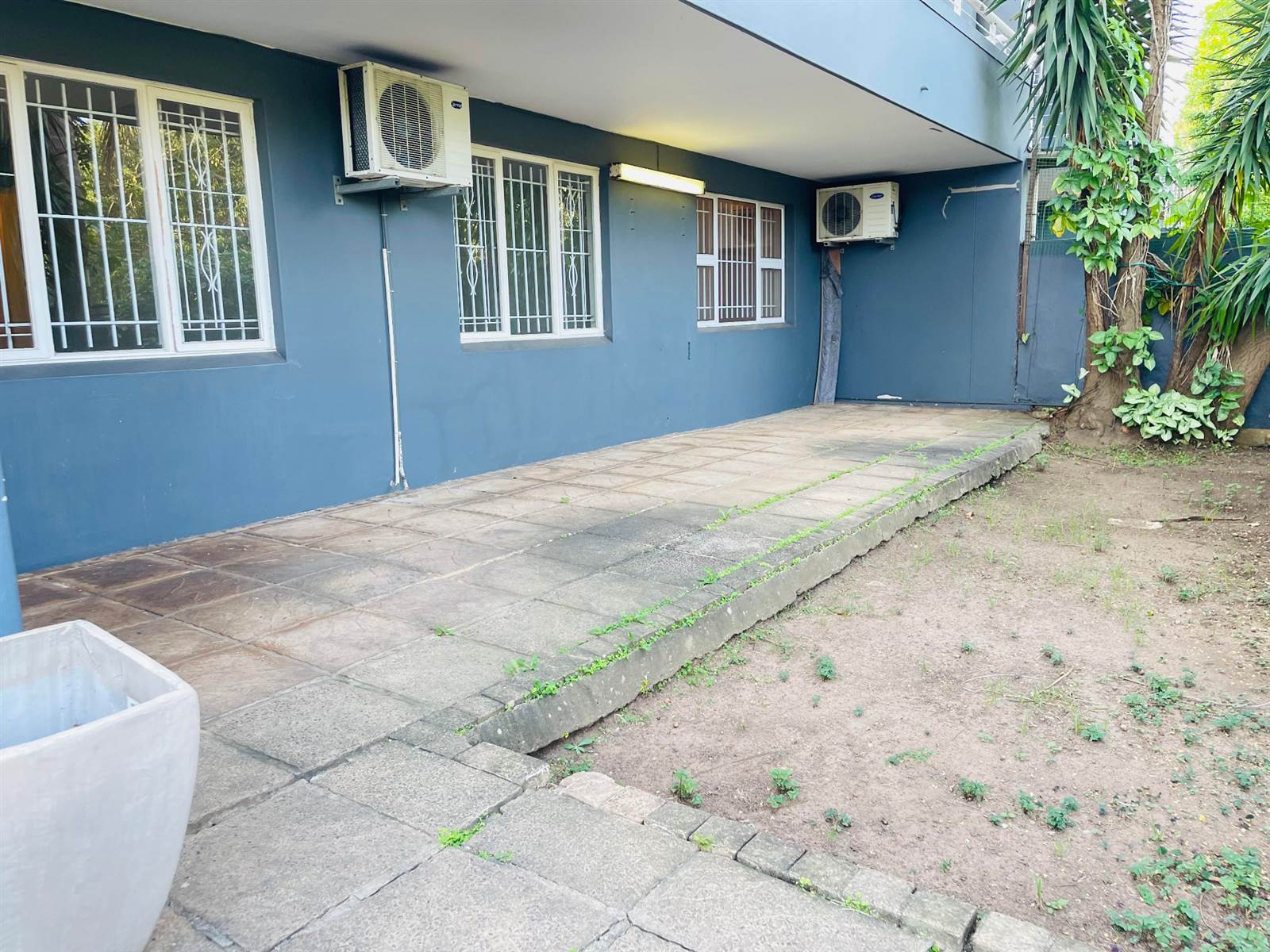 3 Bed Townhouse in Umgeni Park photo number 2