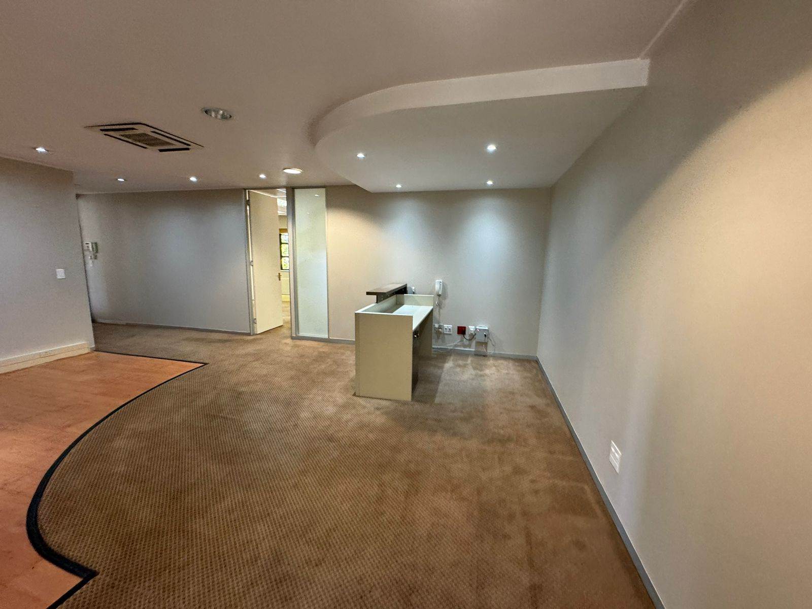 190  m² Commercial space in Rivonia photo number 14