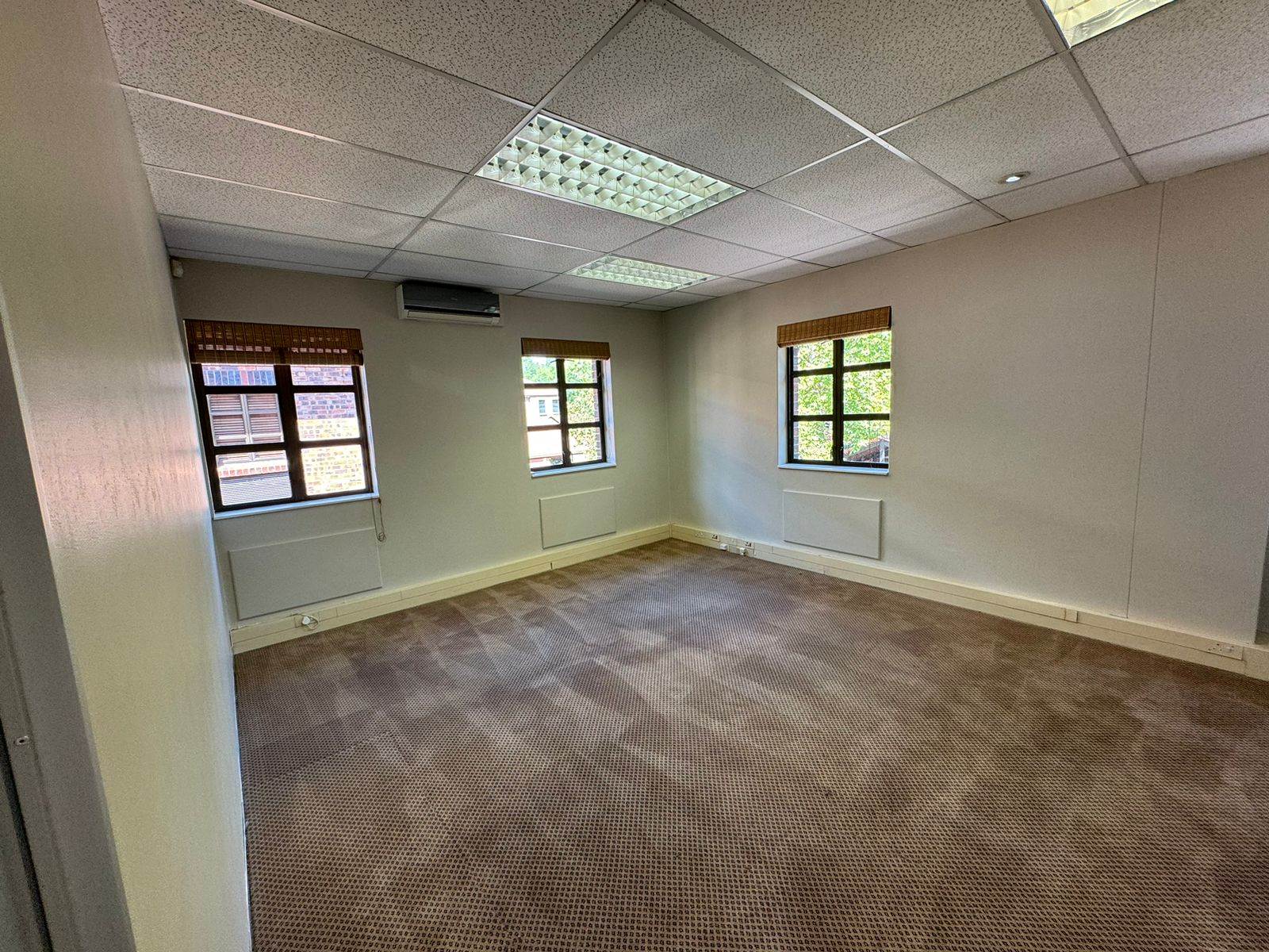 190  m² Commercial space in Rivonia photo number 17