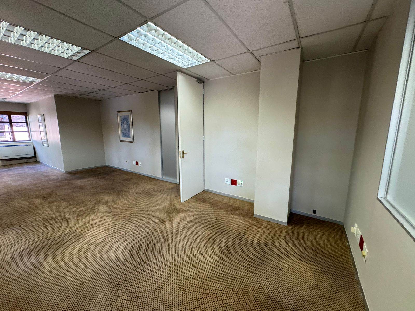 190  m² Commercial space in Rivonia photo number 9