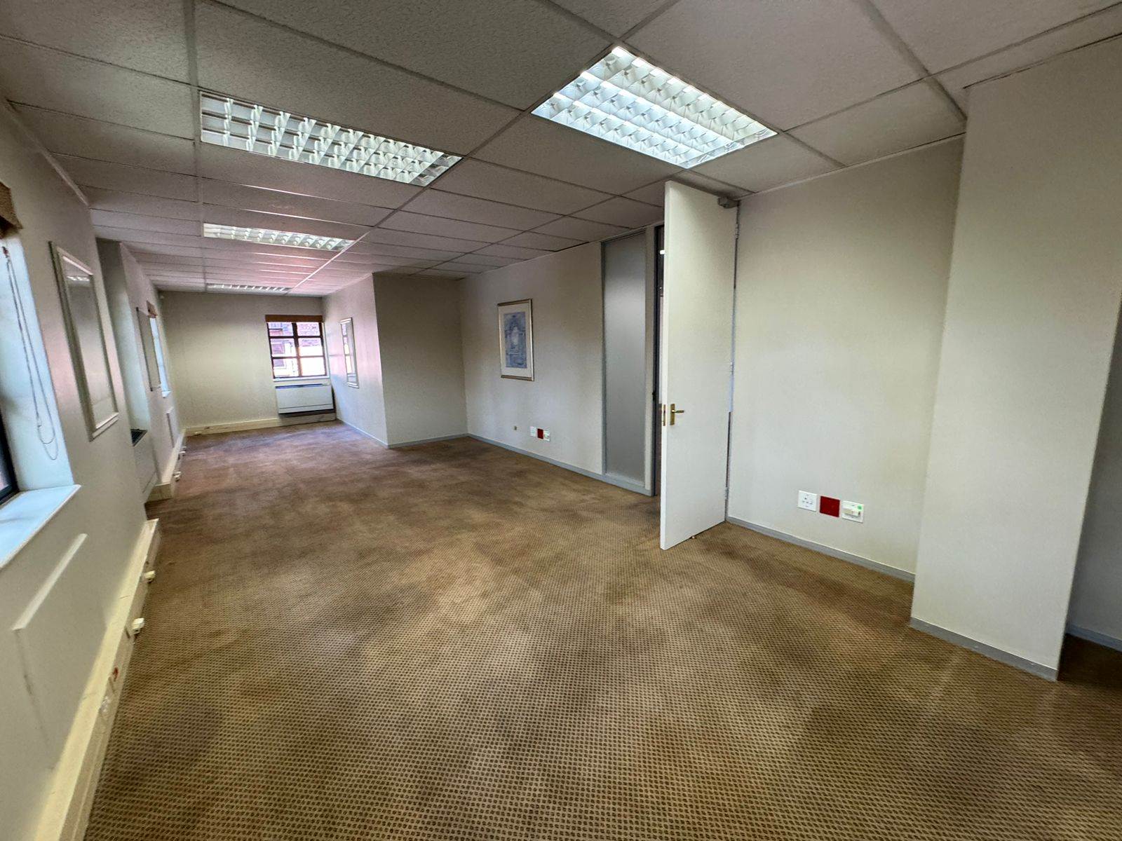 190  m² Commercial space in Rivonia photo number 8