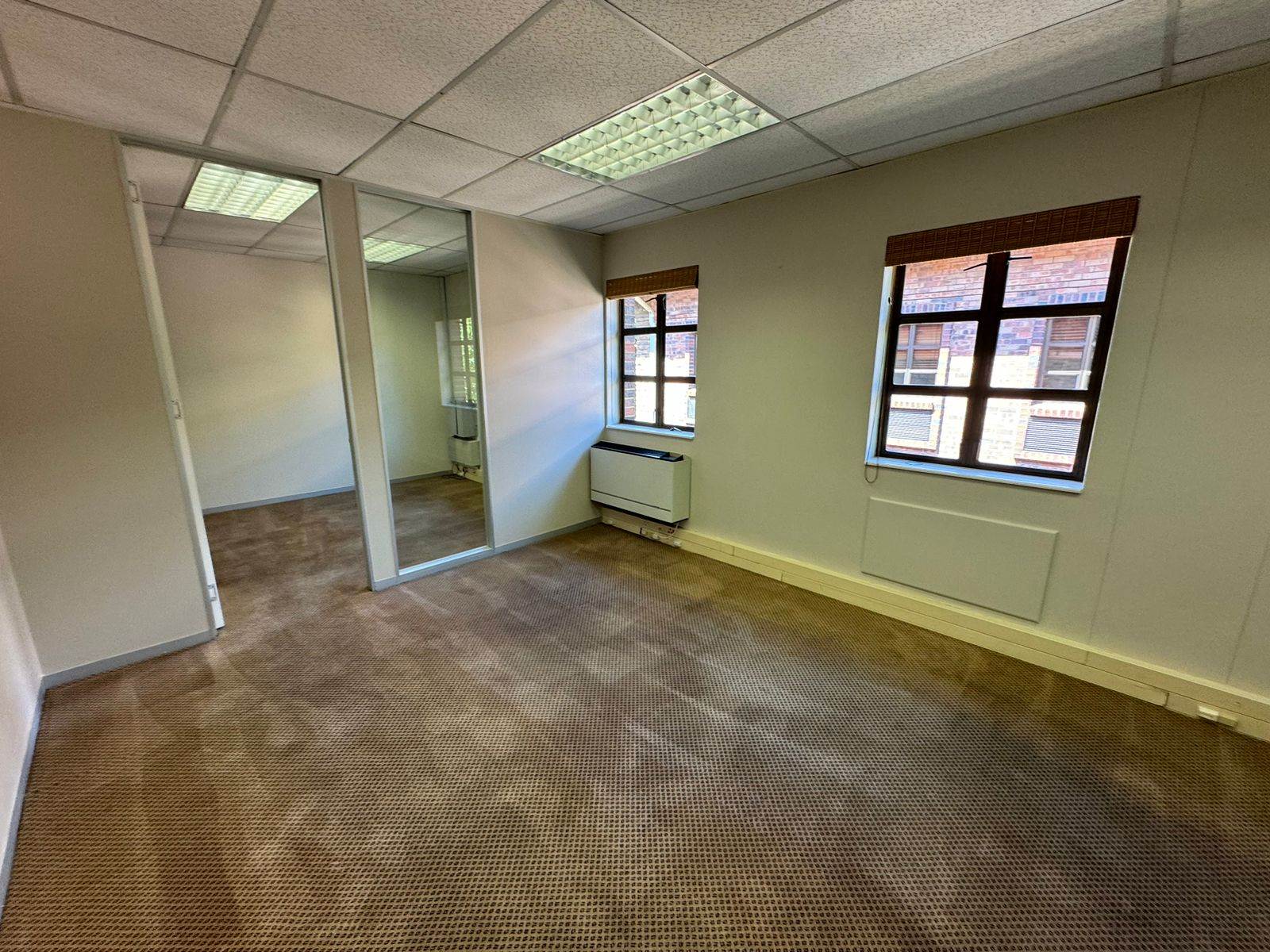 190  m² Commercial space in Rivonia photo number 20