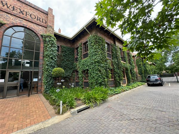 190  m² Commercial space in Rivonia