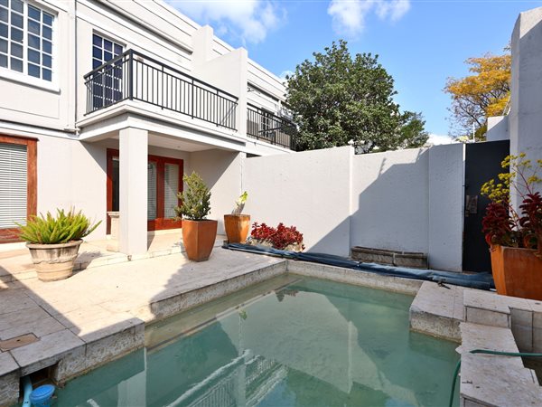2 Bedroom Townhouse 2 Bedroom Townhouse