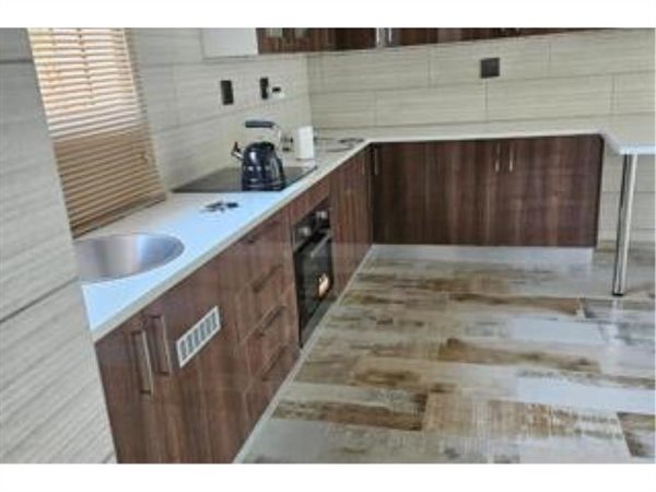 4 Bedroom House 4 Bedroom House