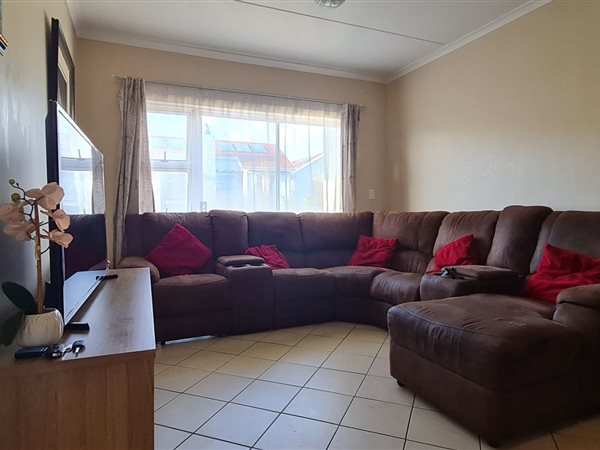 2 Bed Apartment in Buh Rein