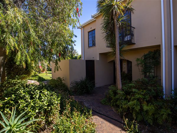 3 Bed Townhouse in Tokai