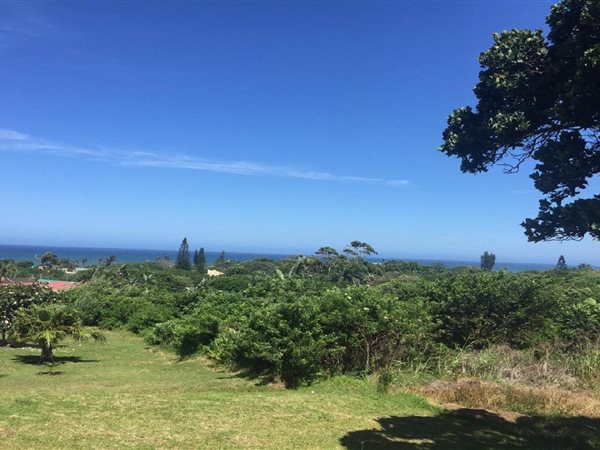 1012 m² Land available in Port Edward