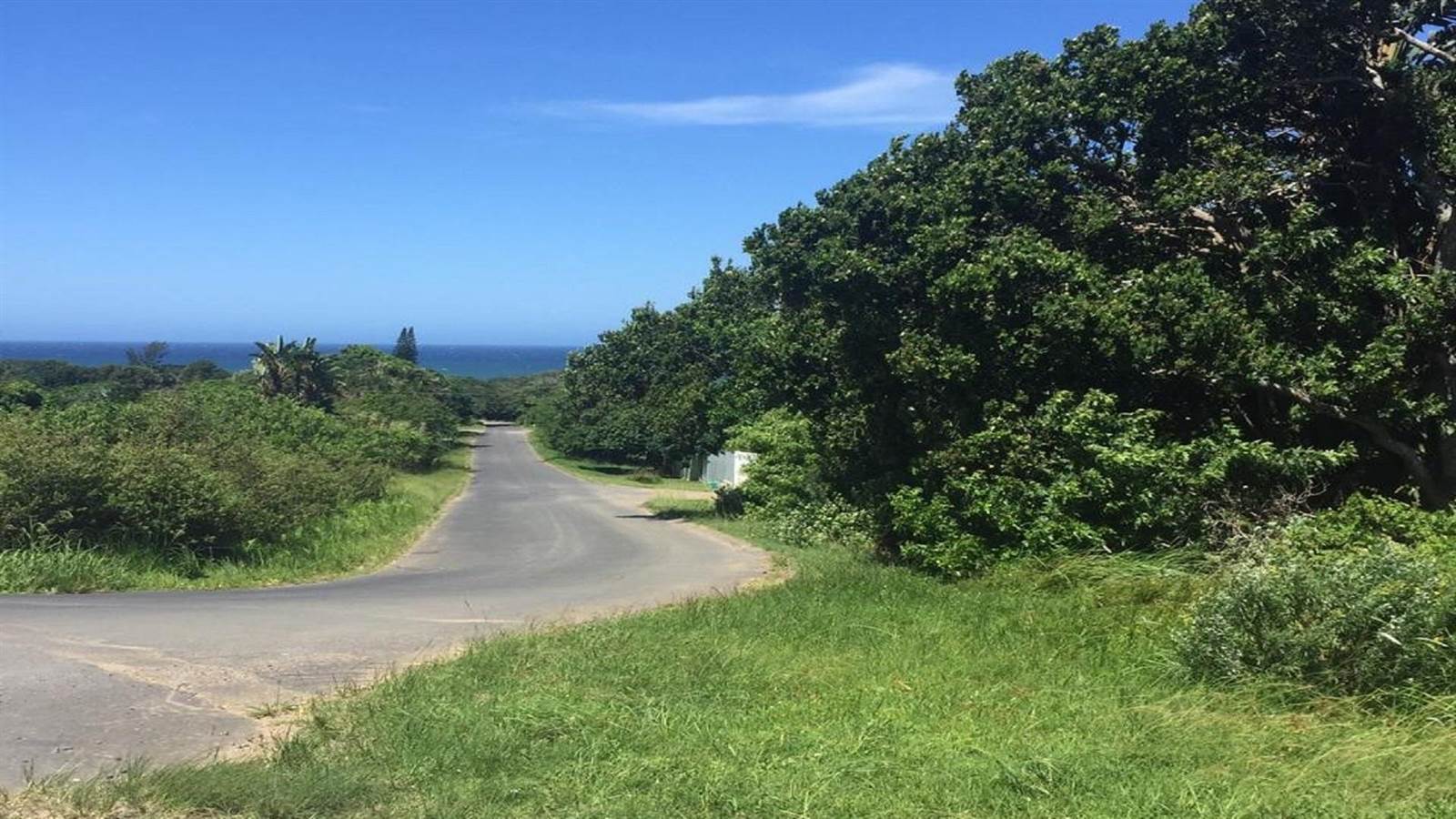 1012 m² Land available in Port Edward photo number 4