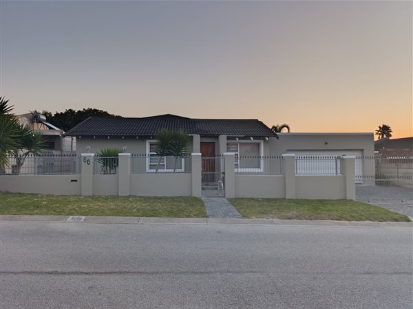 2 Bedroom House 2 Bedroom House