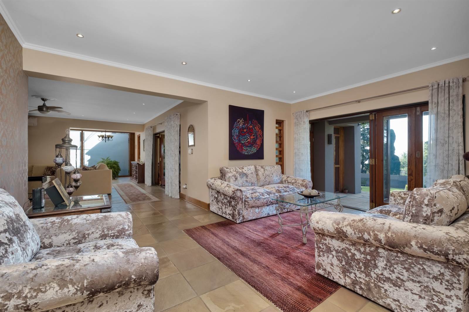 4 Bed House in Northcliff photo number 9