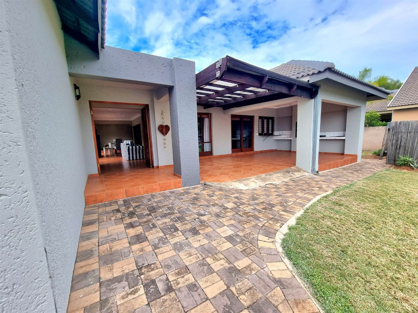 4 Bed House in Koro Creek Golf Estate photo number 7