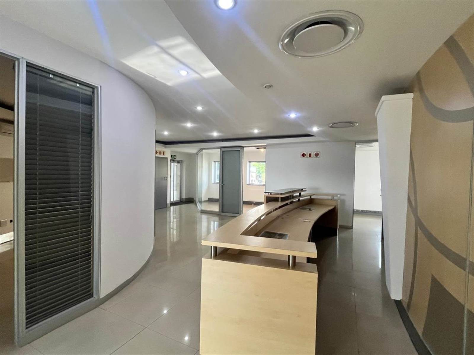 677  m² Commercial space in Rosebank photo number 22