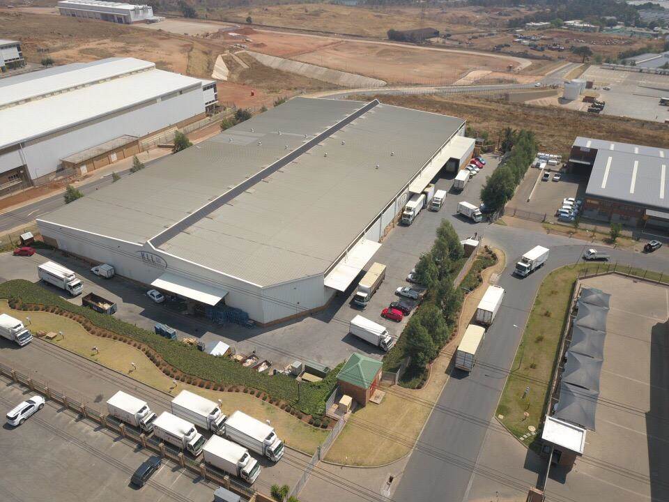 7000  m² Industrial space in Greenhills photo number 1